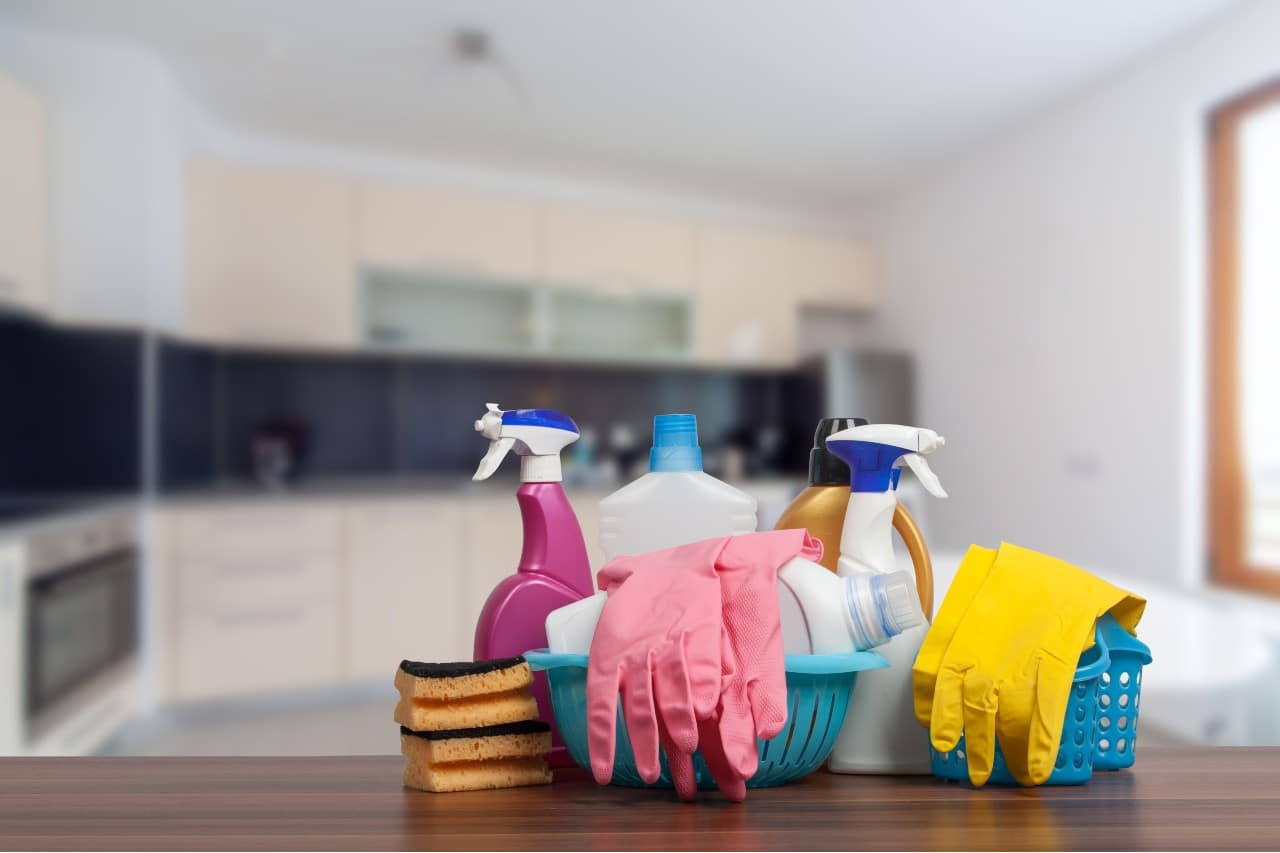 Cleaning Supplies for a Spotless and Organised Home